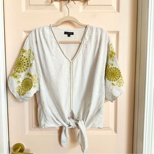White embroidered max edition top
